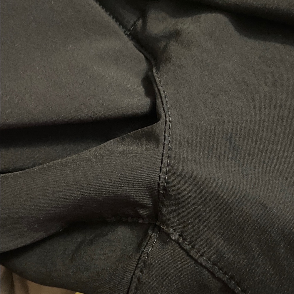 Eddie Bauer  women Dark Cargo Pants - Picture 8 of 8